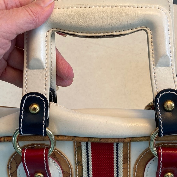 VTG Alviero Martini White and Red Women's Bag - Picture 12 of 13